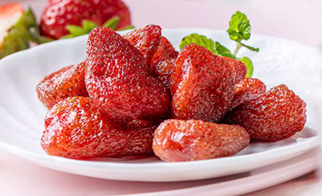 How Many Dried Strawberries Should You Eat Per Day?